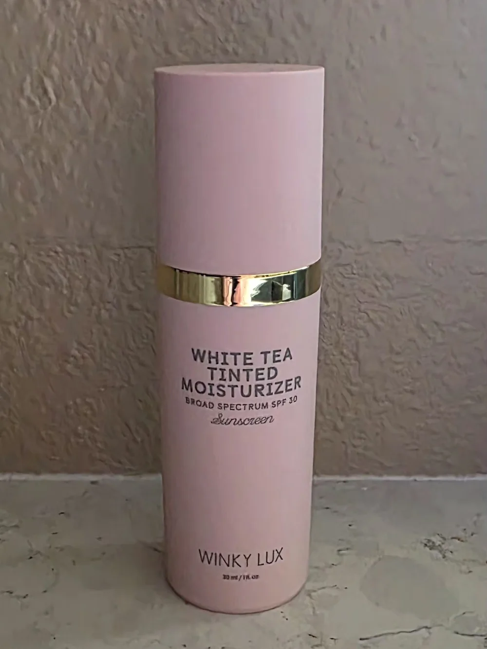 NEW Winky Lux White Tea Tinted Moisturizer - Medium Deep 1 Oz SPF 30